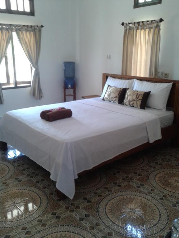 Putri Homestay ギリ島 部屋 写真